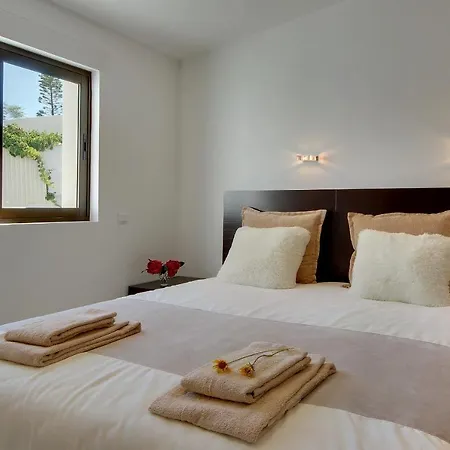 Casa Dos Amigos Villa *